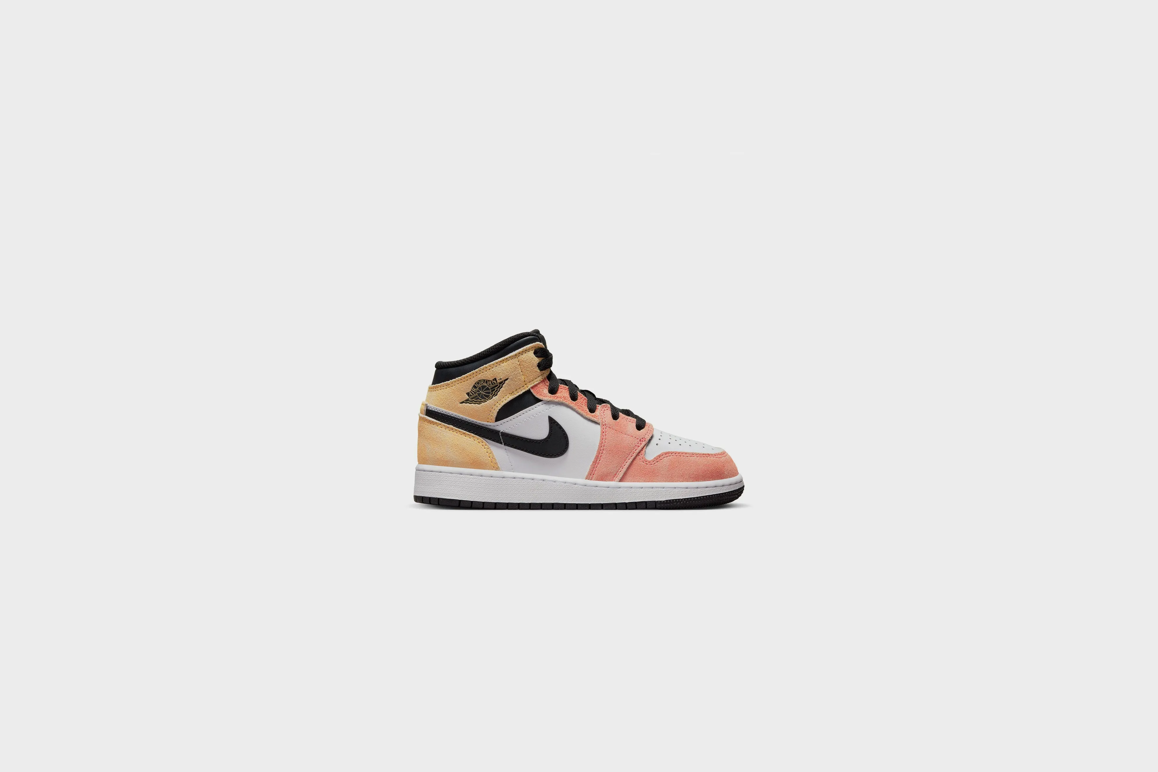 Air Jordan 1 Mid SE (GS) (Magic Ember/Sundial-White)